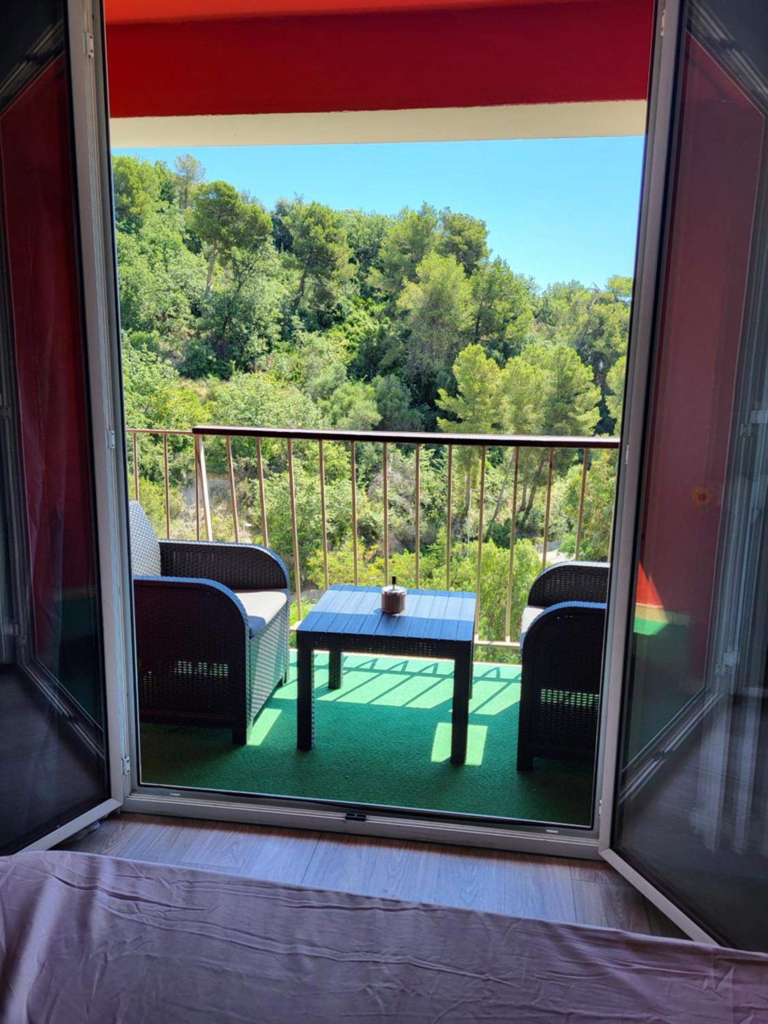 Private Room-2 In Hannana Apartment- 2 Min Walk To Tram 12 Min To Nice Train Station 15 Min To Massena Place 外观 照片